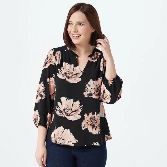 Gibson Look Ruffle Neck Pleated Top - Picture 1 of 6